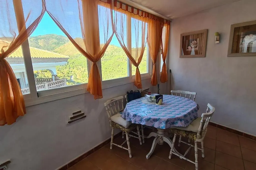Апартаменты Atico Con Vistas Mar Y Montana Охен Испания